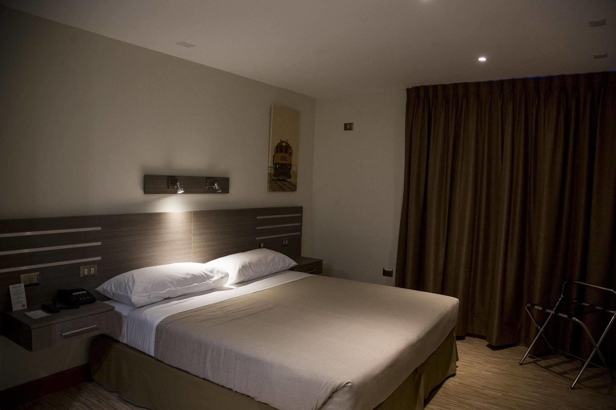 Alto Del Sol Plaza Mejillones Hotel Exterior photo